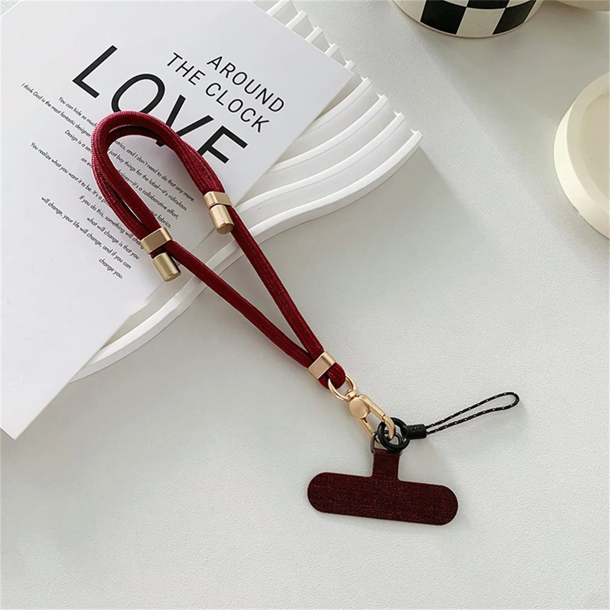 Luxury Metal Nylon Wrist Lanyard – Stylish Anti-Loss Phone & Key Strap